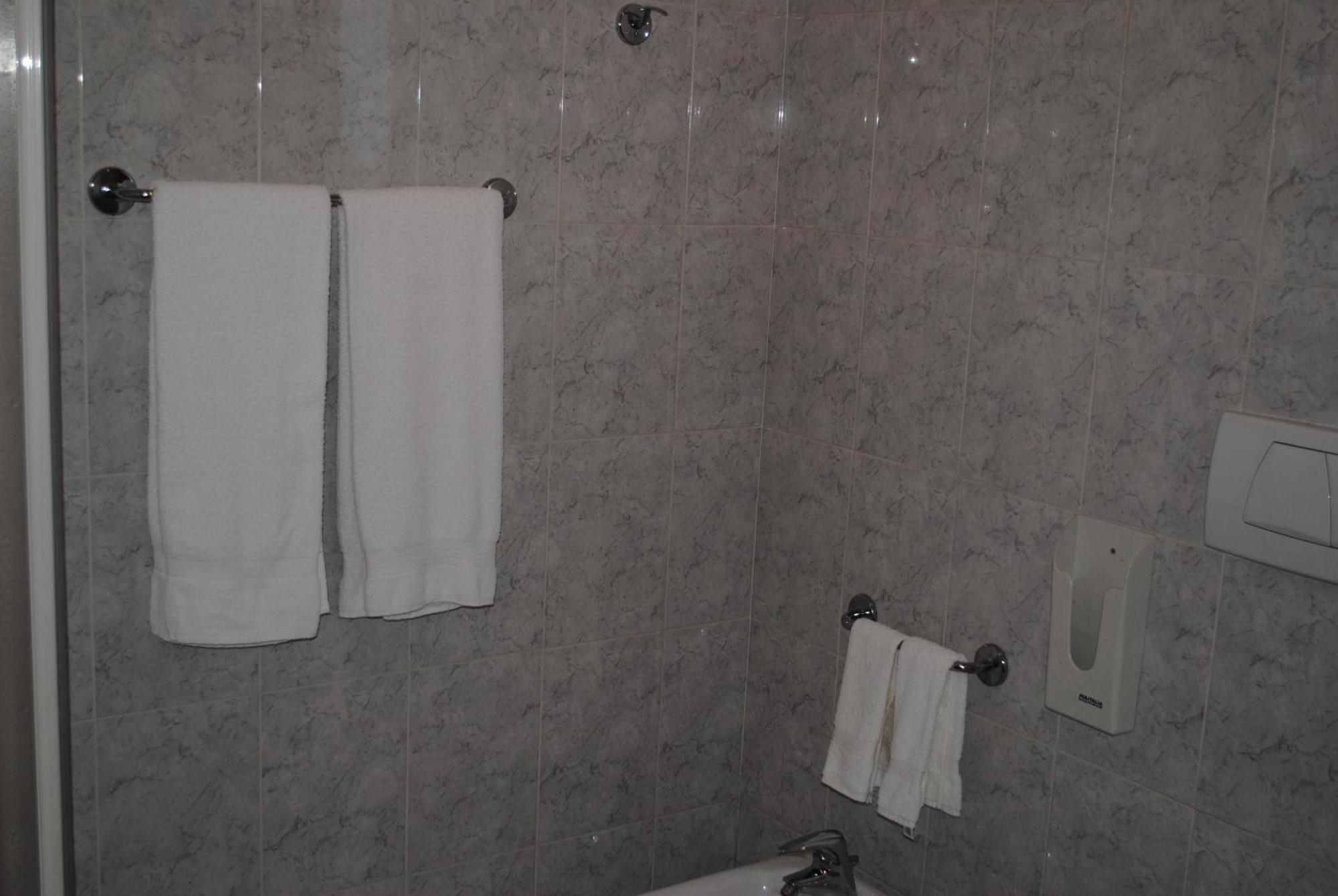 Castelgomberto Alloggio Al Ponte מראה חיצוני תמונה