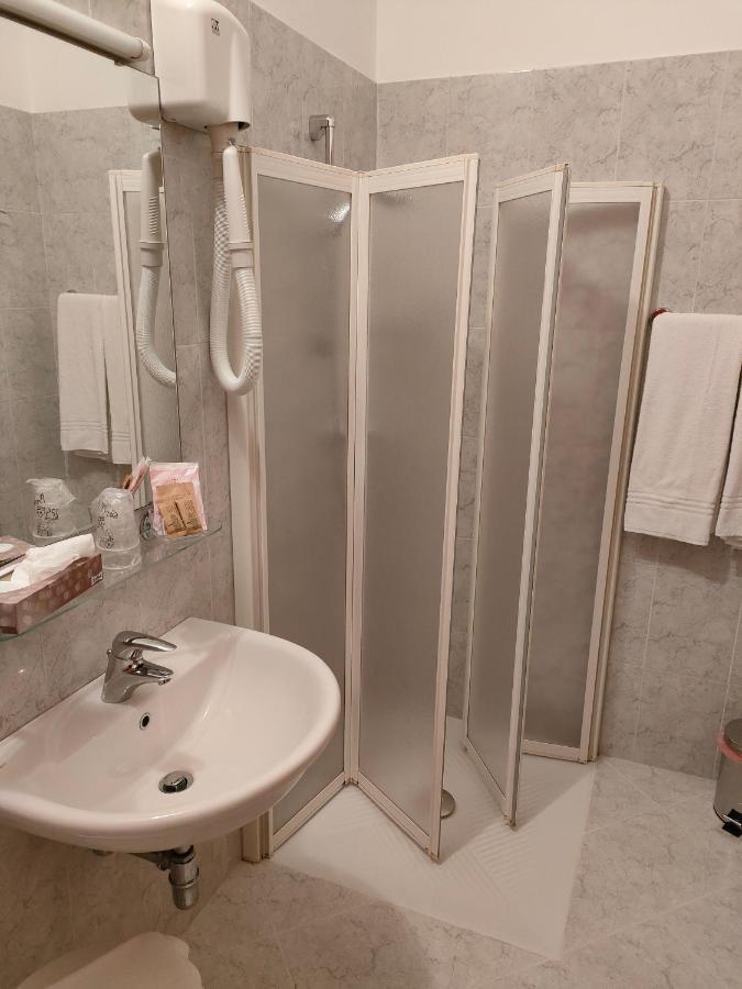 Castelgomberto Alloggio Al Ponte מראה חיצוני תמונה